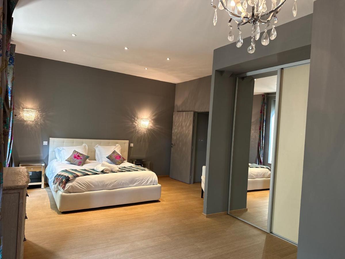Domaine Du Prieure D'Estagel Chambres D'Hotes Saint-Gilles  Dış mekan fotoğraf